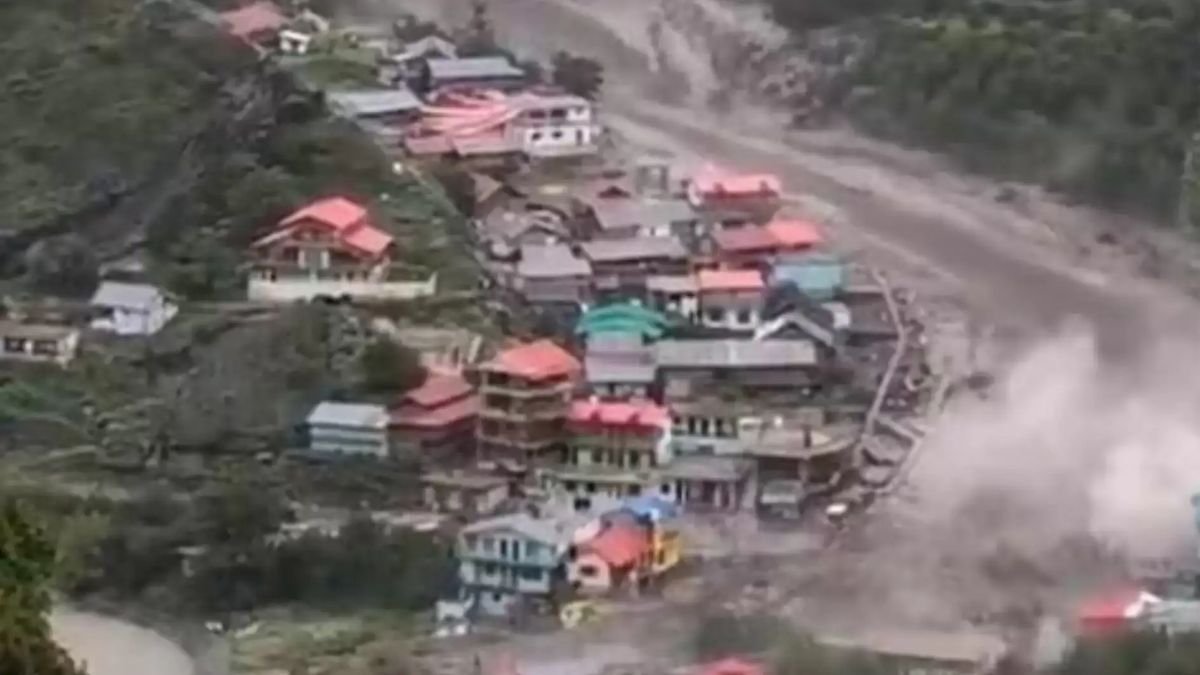 गंगोत्री धाम और मुखवा के पास स्थित धराली गाँव में मंगलवार यानि आज,दिनाँक 05 जुलाई 2025 को बादल फटने से एक नाले ने उफन कर पहाड़ों में नीचे उतरकर भारी तबाही मचा दी है। जिला प्रशासन के मुताबिक अब तक कम से कम चार लोगों की मौत की पुष्टि हो चुकी है जबकि 50 से अधिक लोग लापता बताए जा रहे हैं।