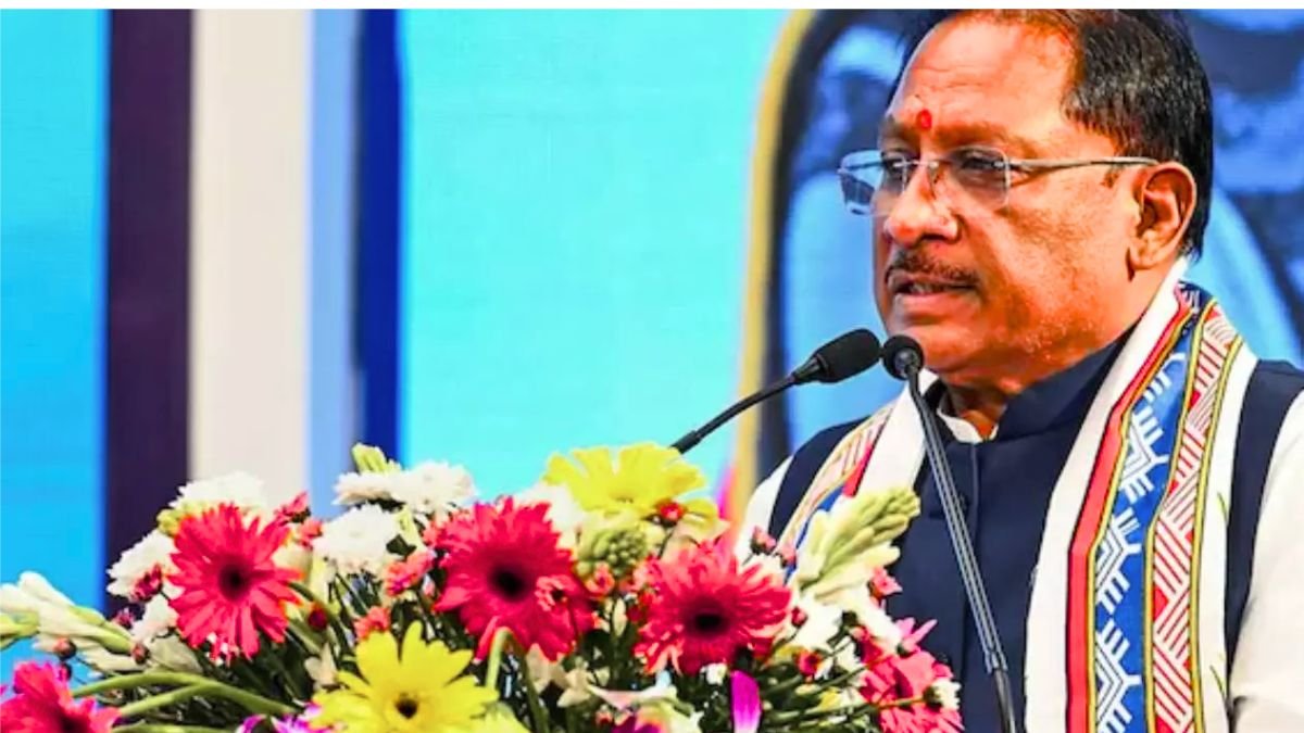 दो हजार से अधिक माओवादियों का आत्मसमर्पण